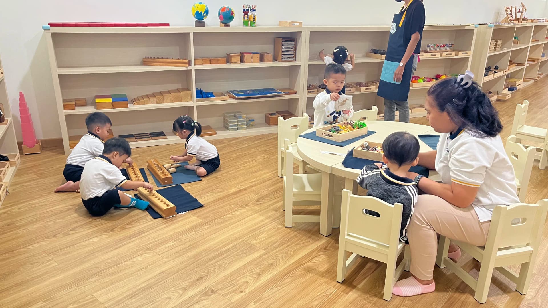 Baby Sensory Class alt